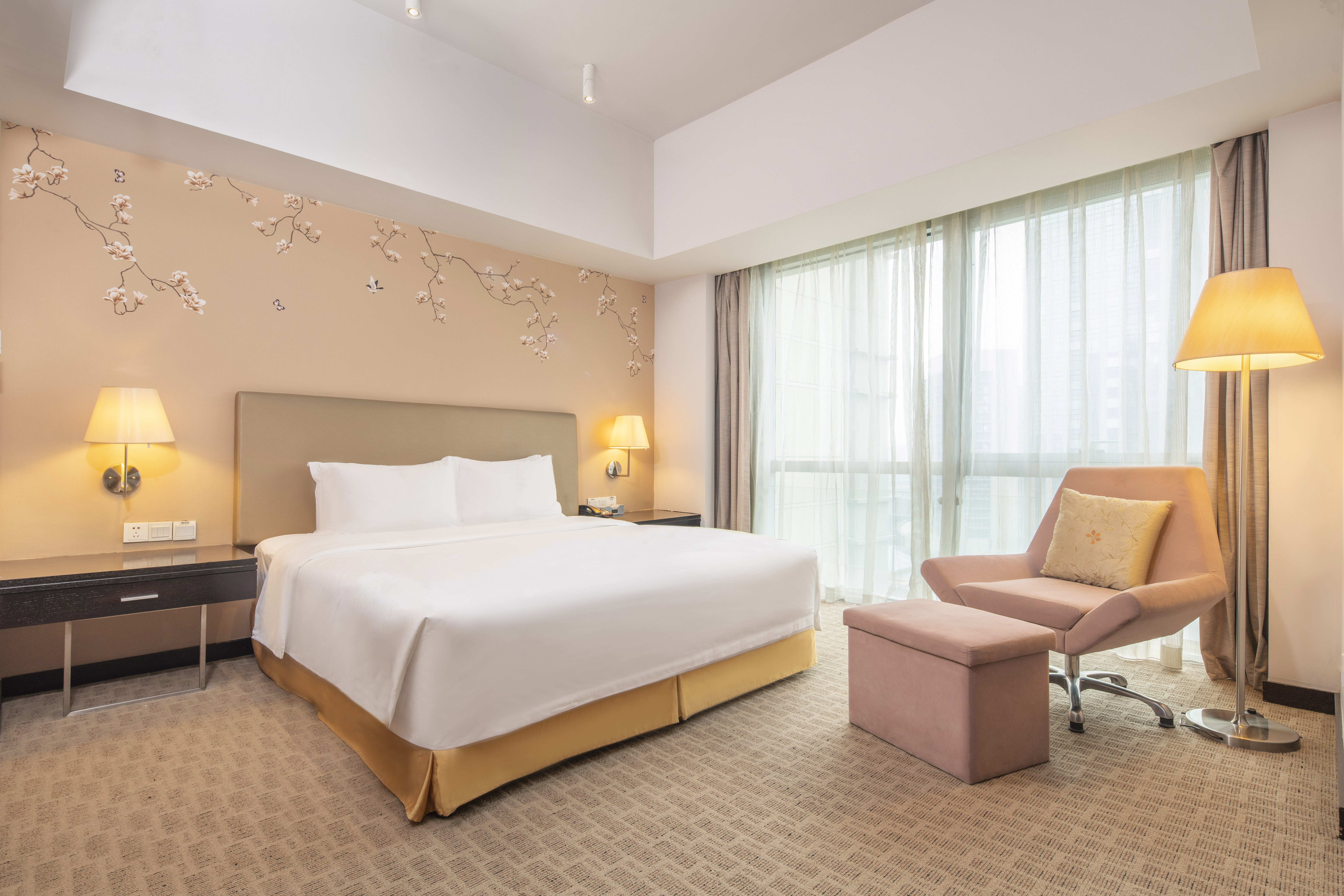 HOLIDAY INN XIAN GREENLAND CENTURY CITY 10/50