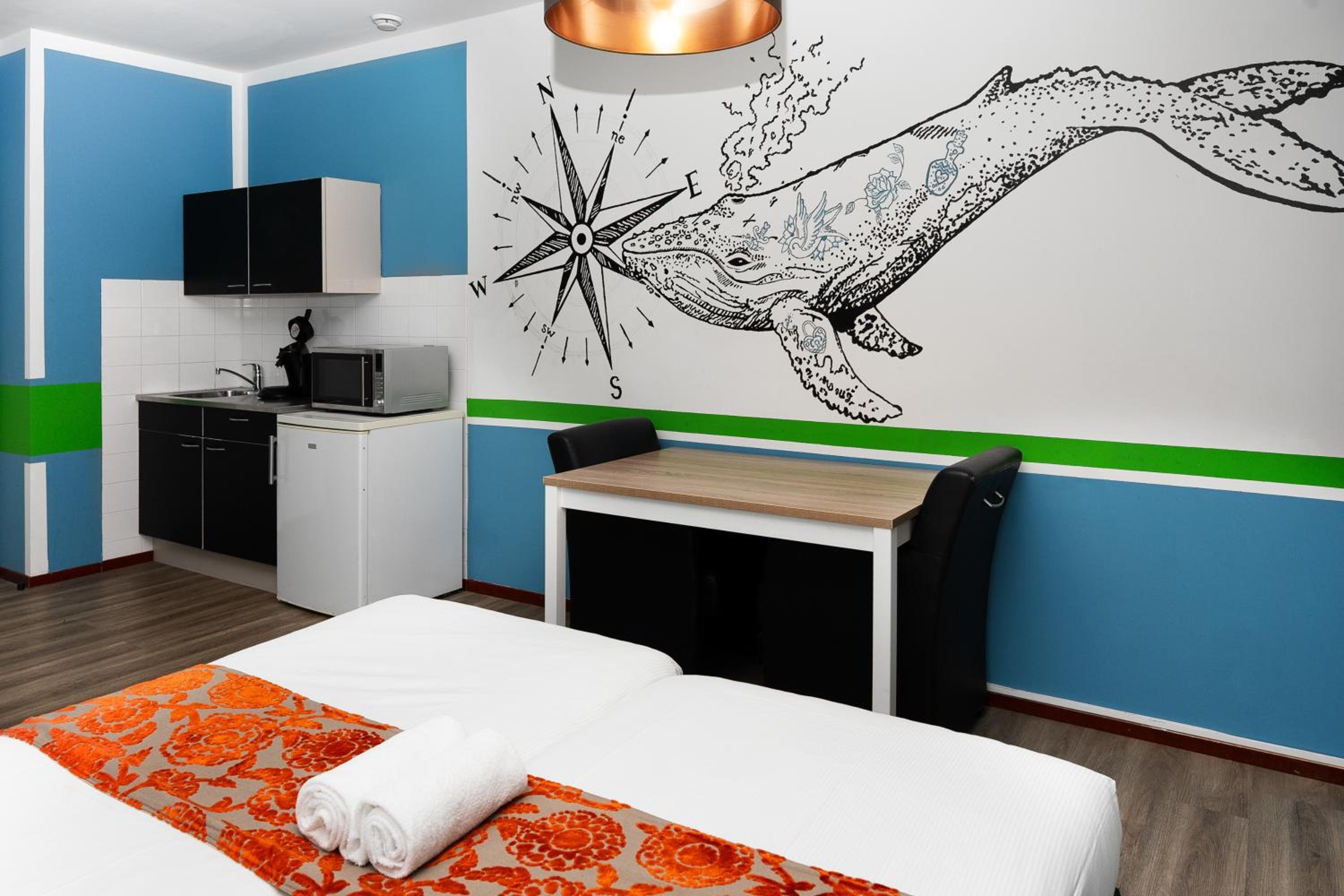 Budget, Studio, Twin Beds, External Bathroom، Amsterdam Teleport Hotel 6/10