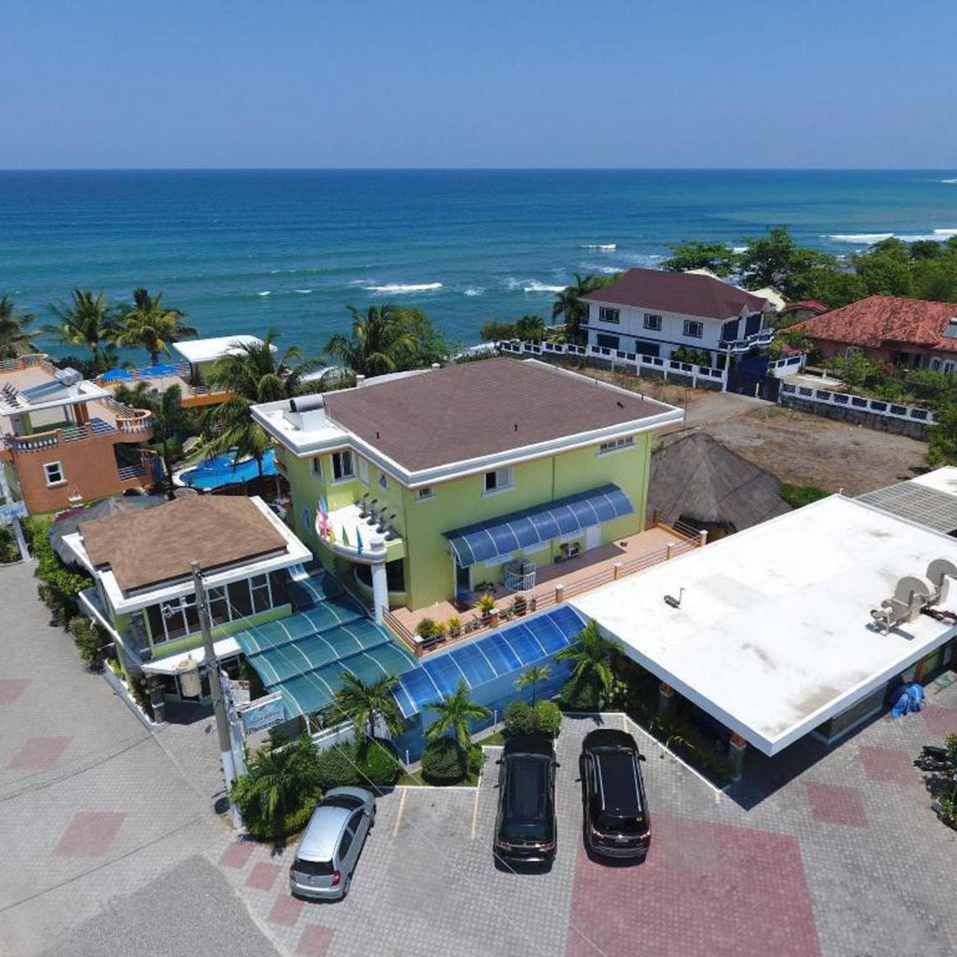 P&M Final Option Beach Resort 4/50