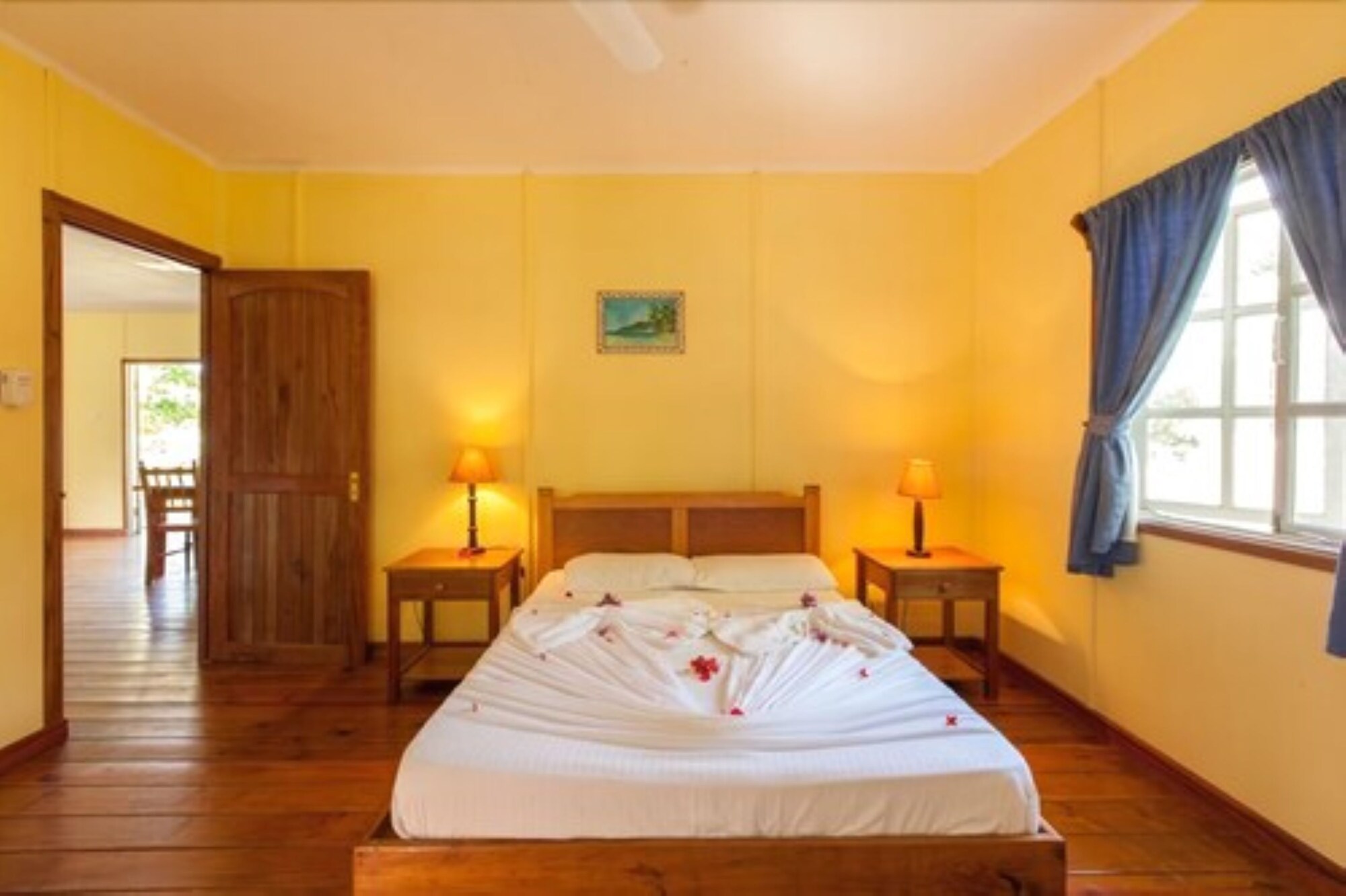 3 Bedrooms, Family, Bungalow, 1 Single and 2 Double Beds
