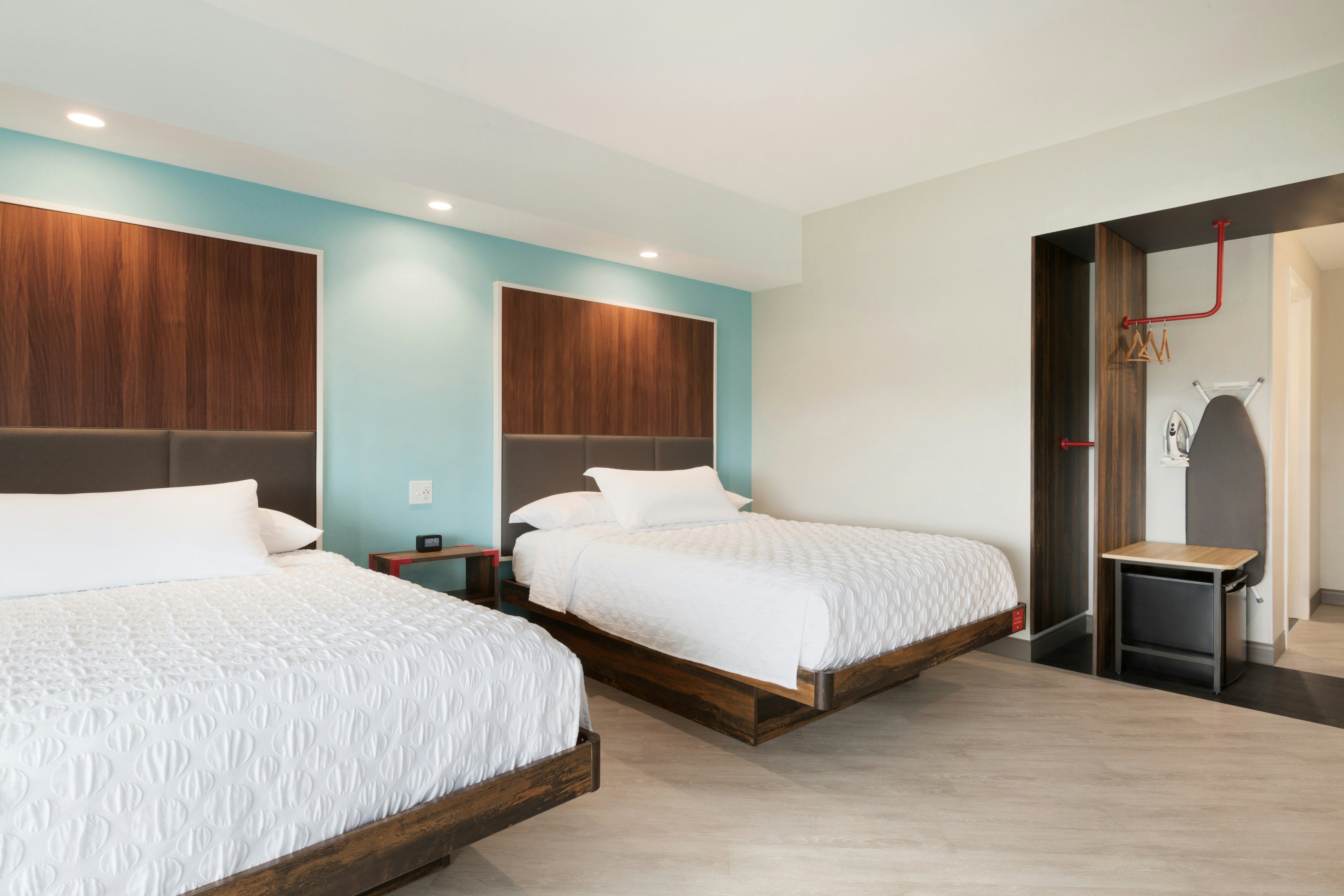 ROOM, 2 QUEEN BEDS, ACCESSIBLE
