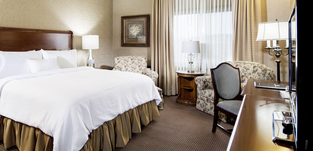 Grand Gateway Hotel 2/27