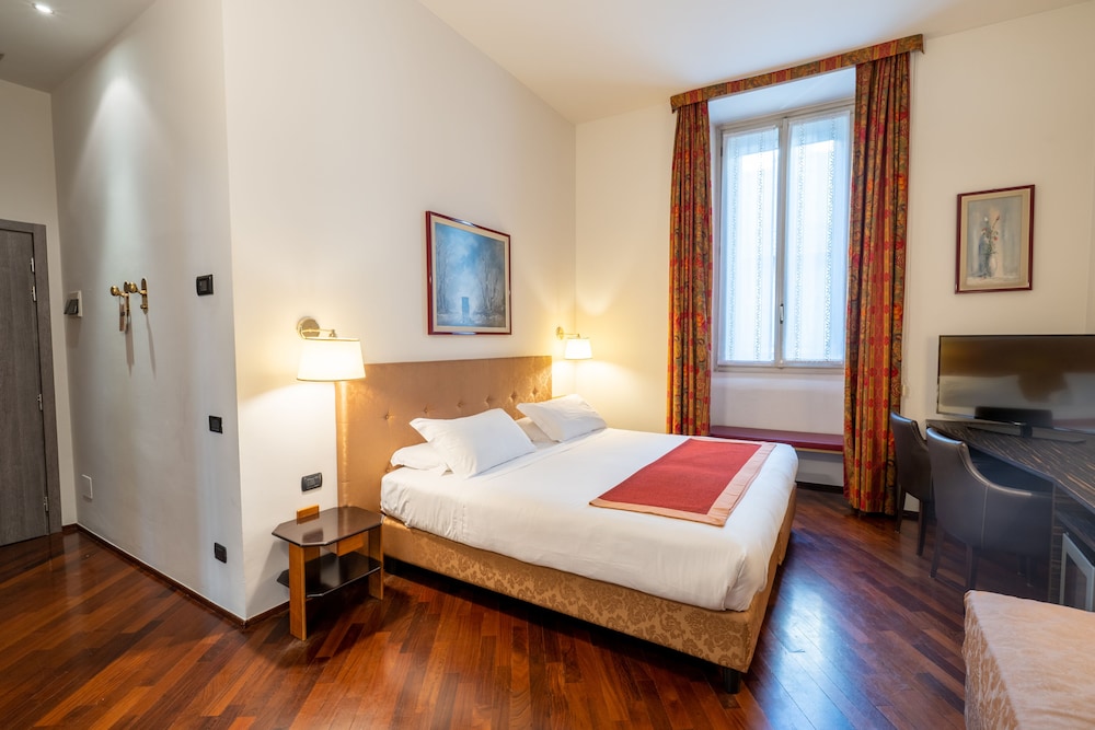 CLASSIC, DOUBLE OR TWIN BED