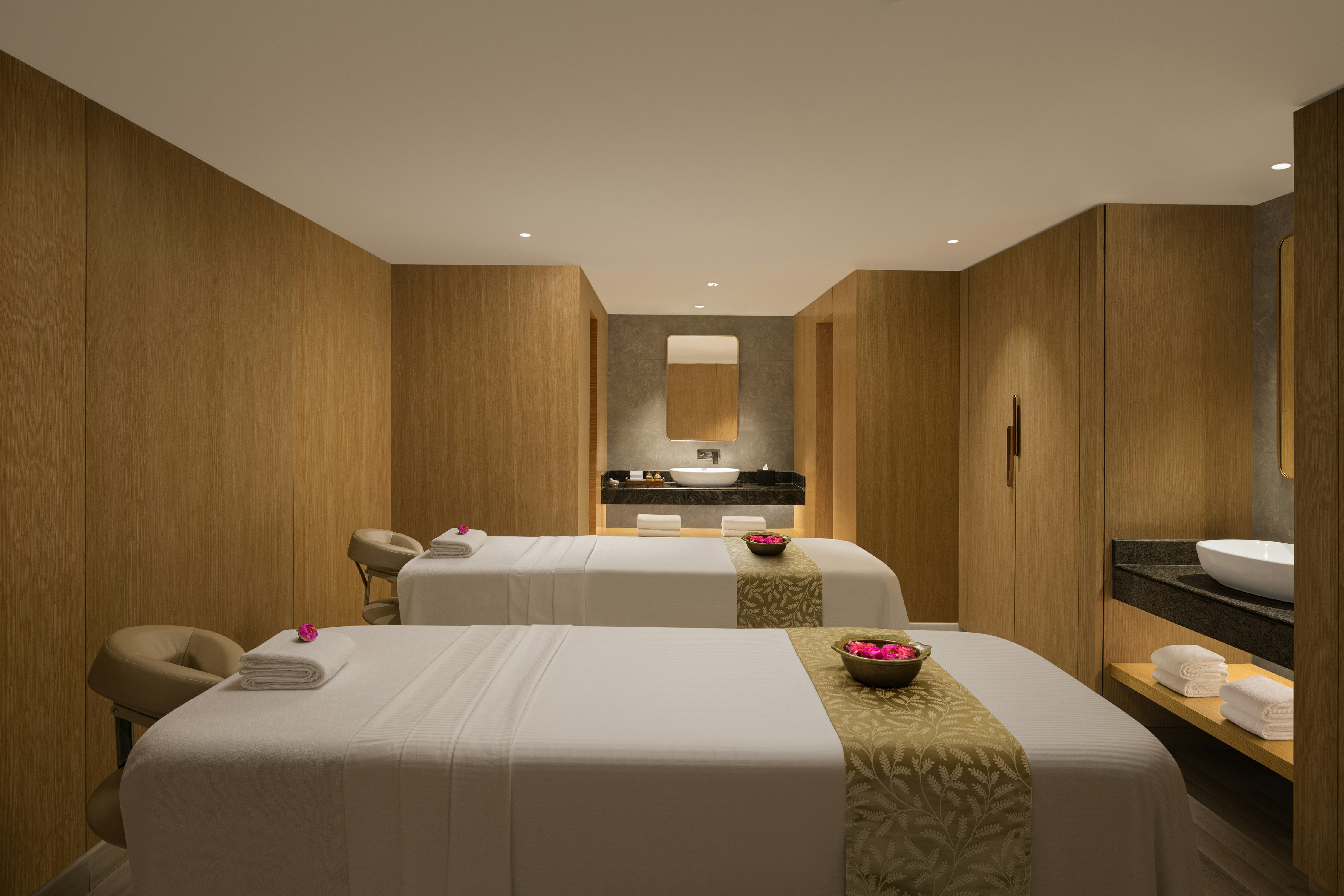 Doubletree by Hilton Bengaluru Airport 18/50