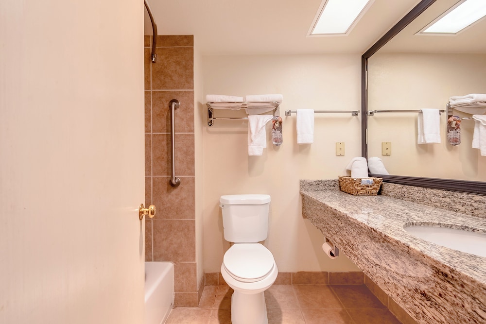 Room, 2 Queen Beds, Historic Coronado Motor Hotel by OYO 9/10