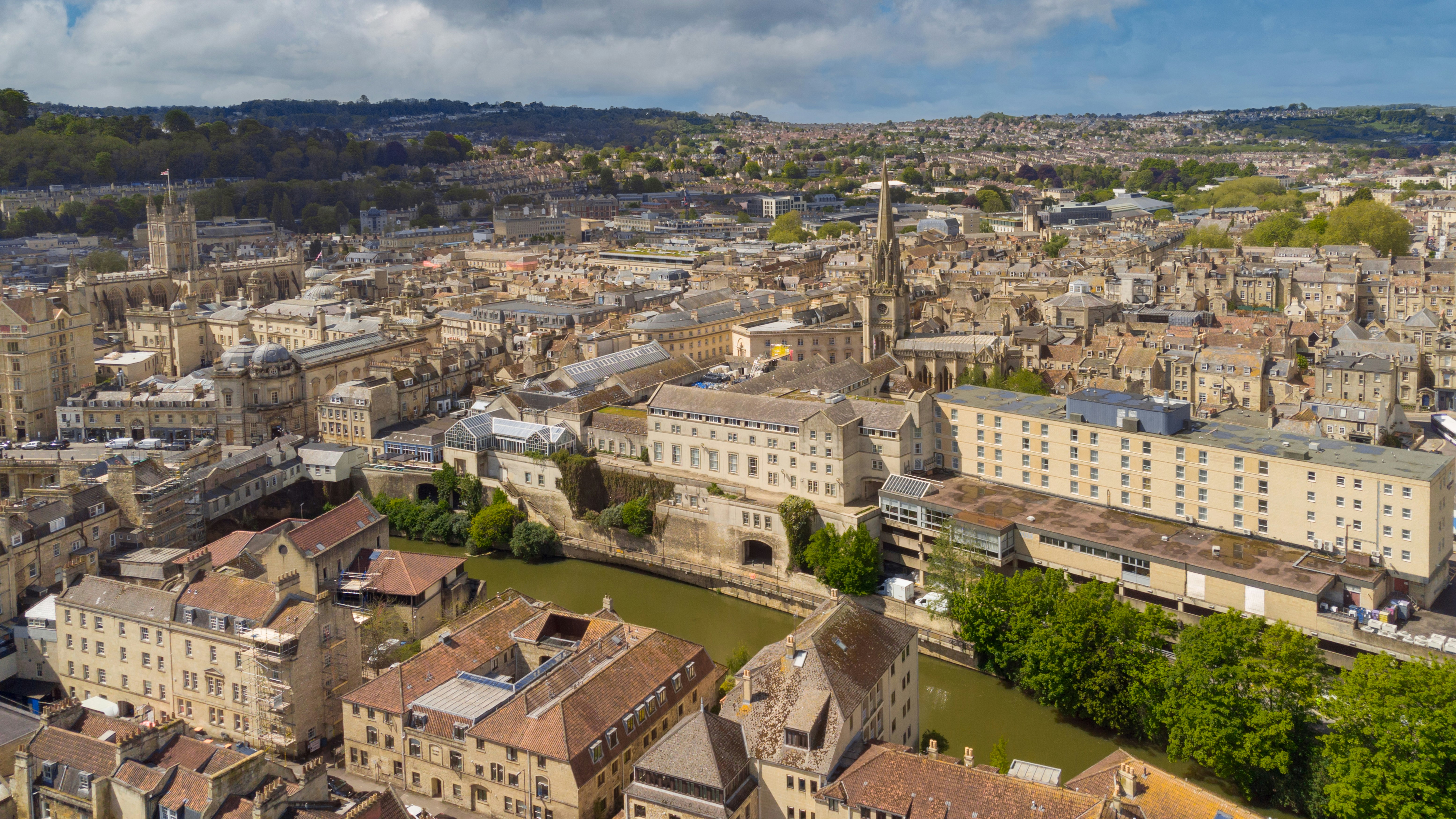 Doubletree by Hilton Bath 76/79