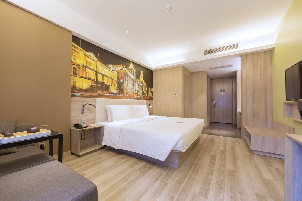 Atour Xujiahui 17/50