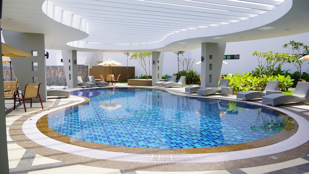 RAIA HOTEL AND CONVENTION CENTRE ALOR SETAR 26/50
