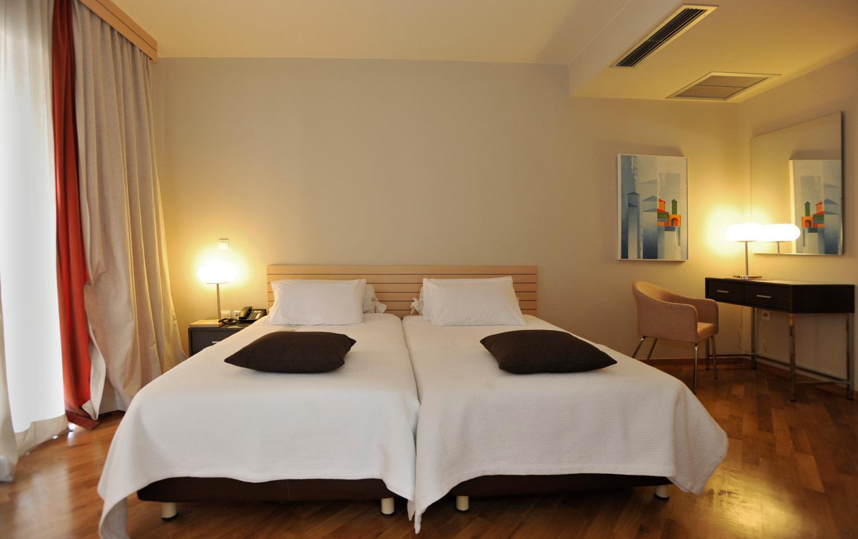 Penthouse Suite, City View