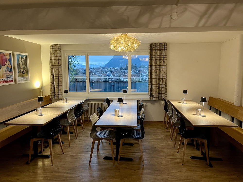 Merkur Hotel Interlaken 37/50
