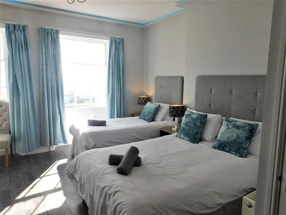 Hotel Mon Ami 23/72