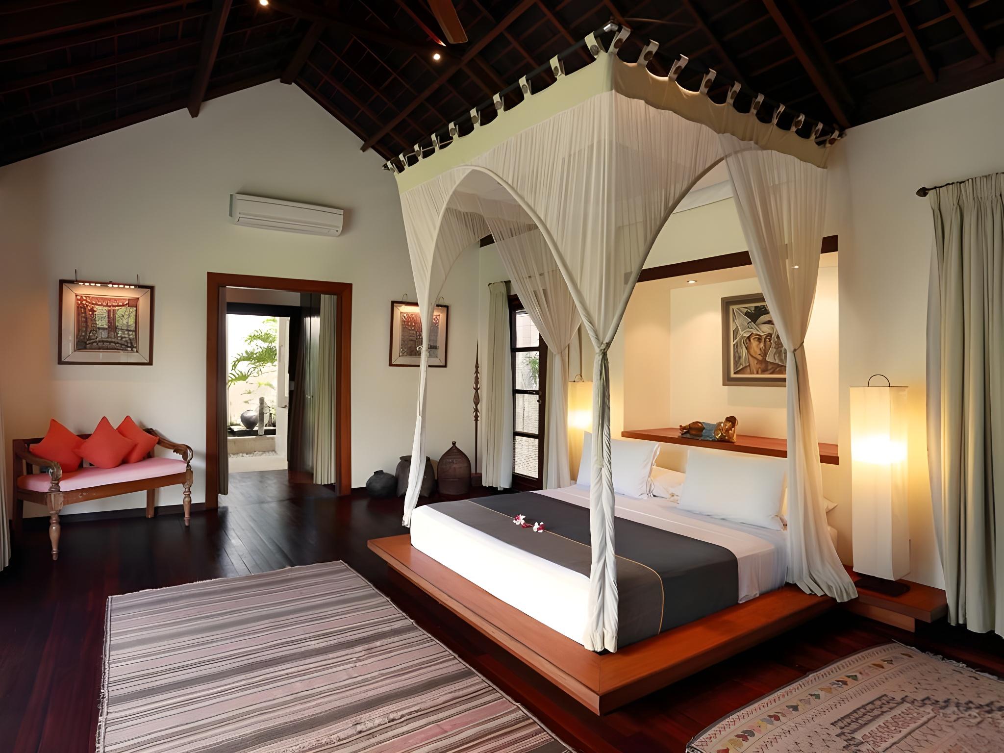 3 Bedrooms, Pool, Villa