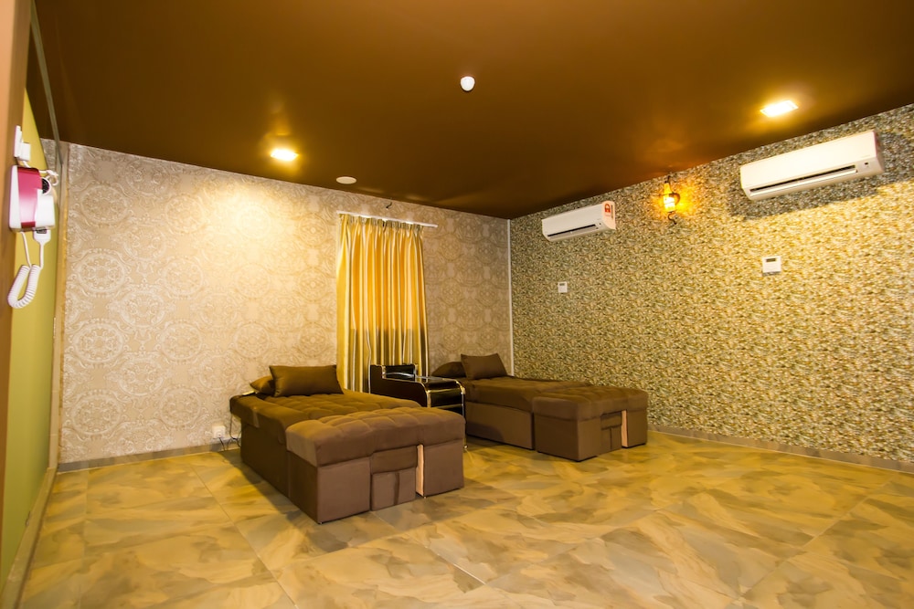 888 Boutique Hotel 39/60