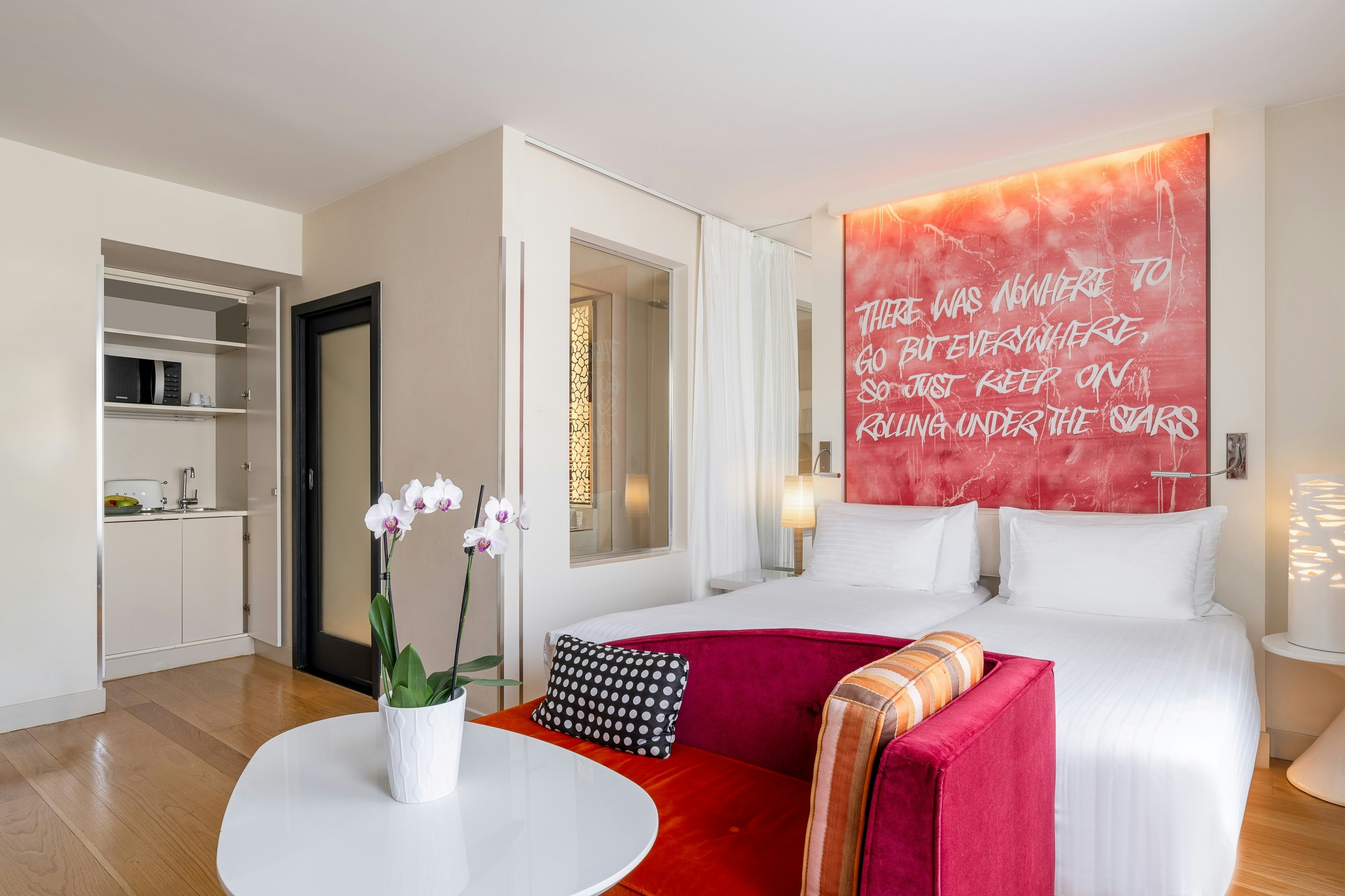 Hotel N Vy 10/47