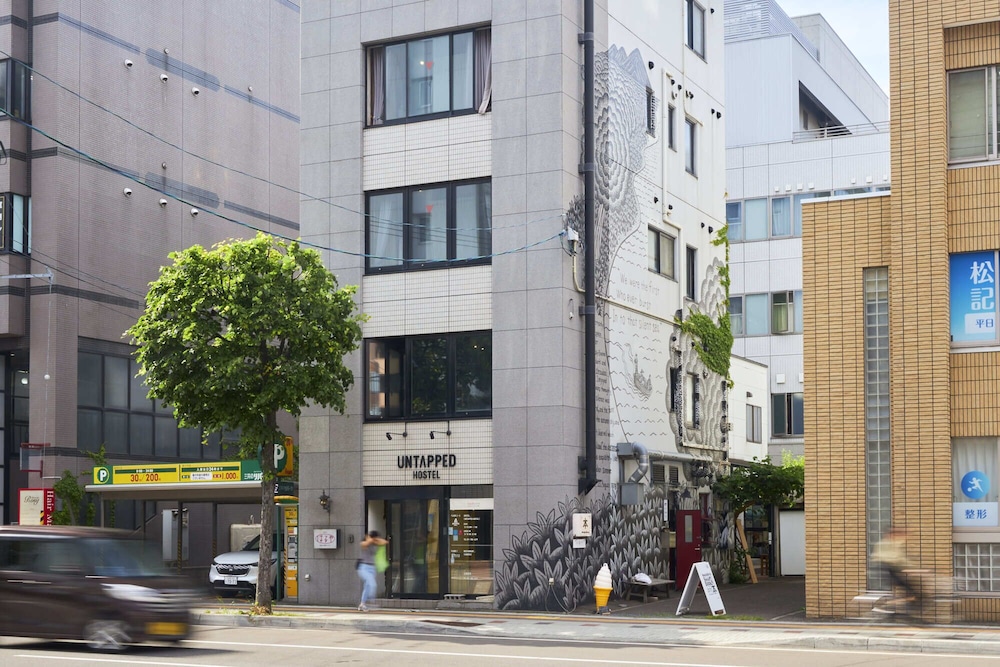 Untapped Hostel 50/57