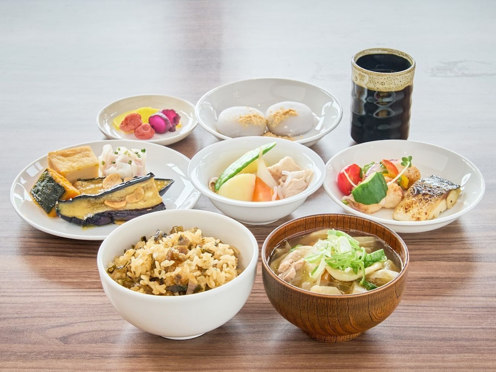 Airport Hotel Kumamoto 40/50