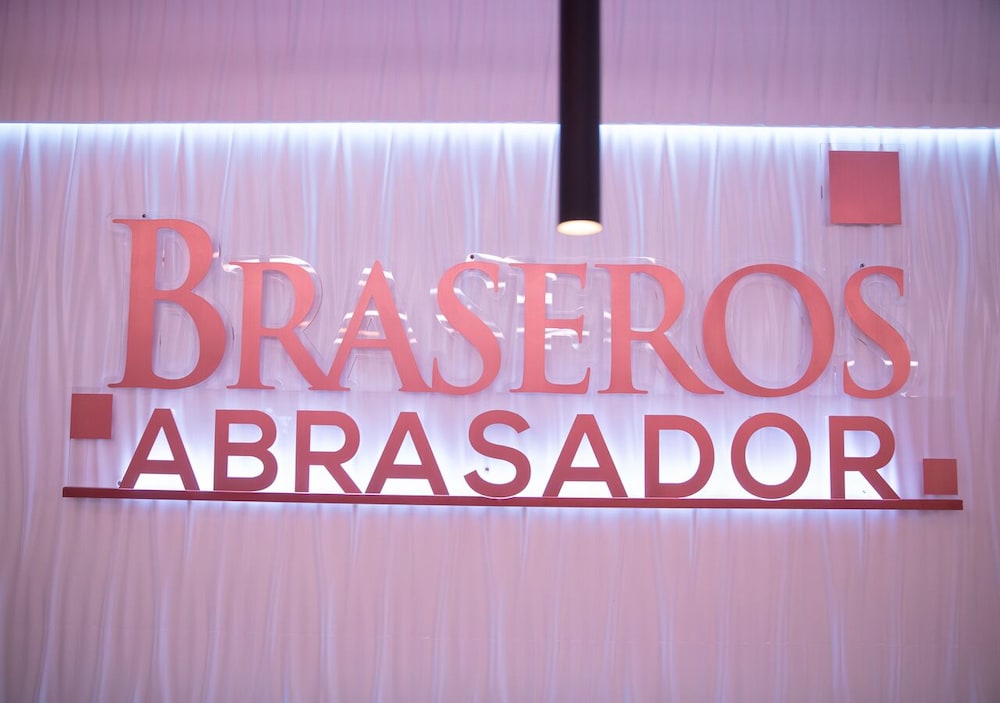 Centro Los Braseros 23/65