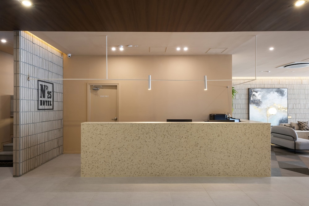 No.25 Hotel Nampo Daecheong 9/54