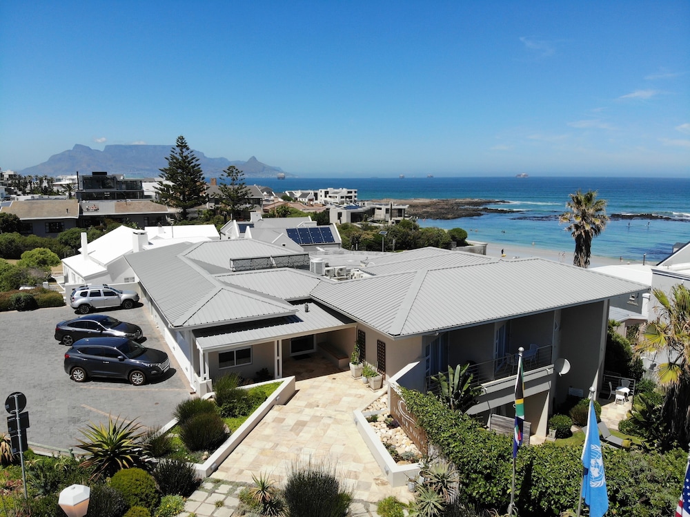 The Sir David Boutique Guest House 2/50
