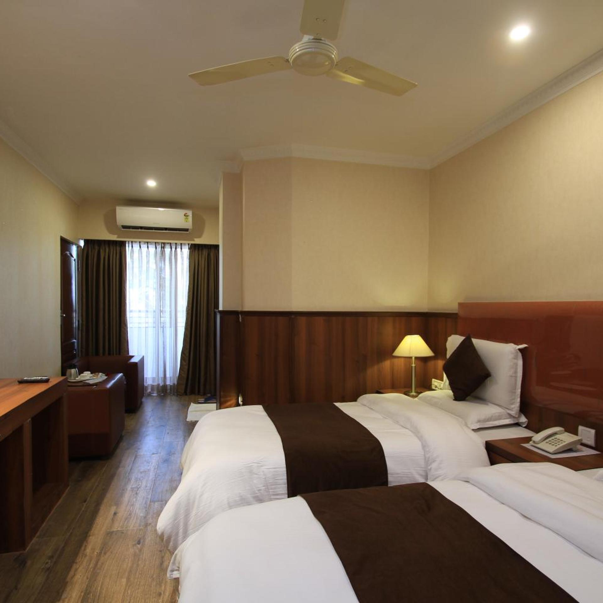 Hotel Empire International Koramangala 16/50