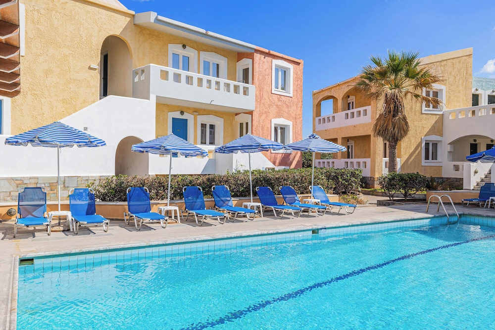 Niros Beach Apartments 47/58
