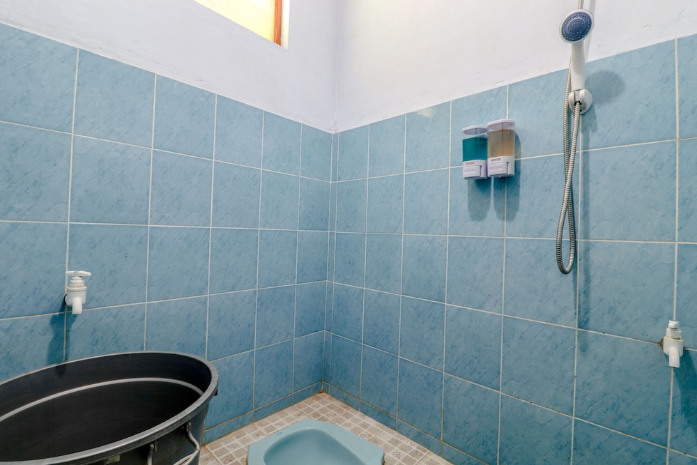 Bahagia Sederhana Home Stay - Hostel by ZUZU 47/50
