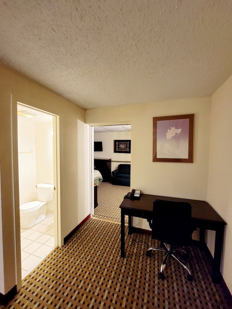 Town Inn 23/40