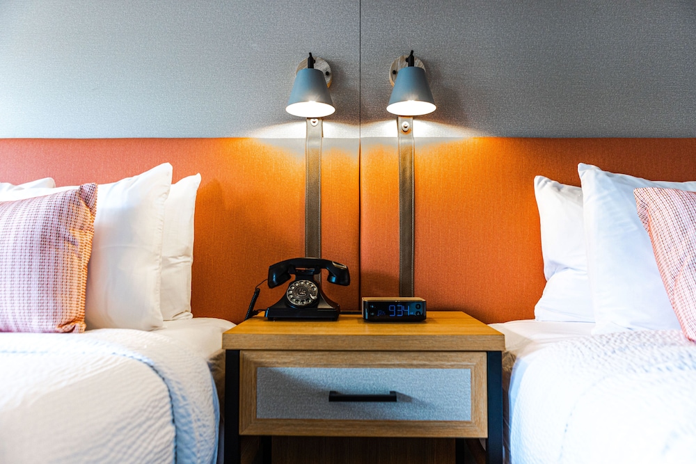 Hunters Green Motel 31/56