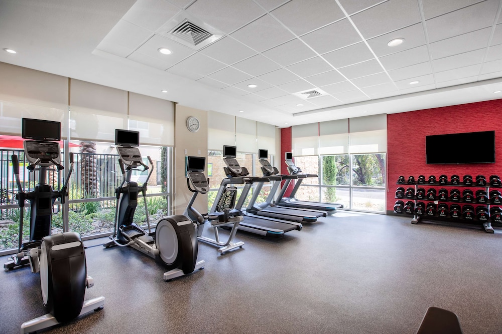 Home2 Suites By Hilton Carlsbad CA 18/44