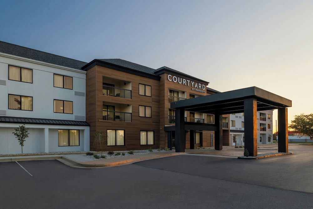 Courtyard By Marriott Kokomo 44/50
