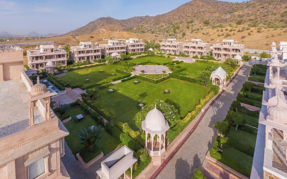 Bhanwar Singh Palace 17/24