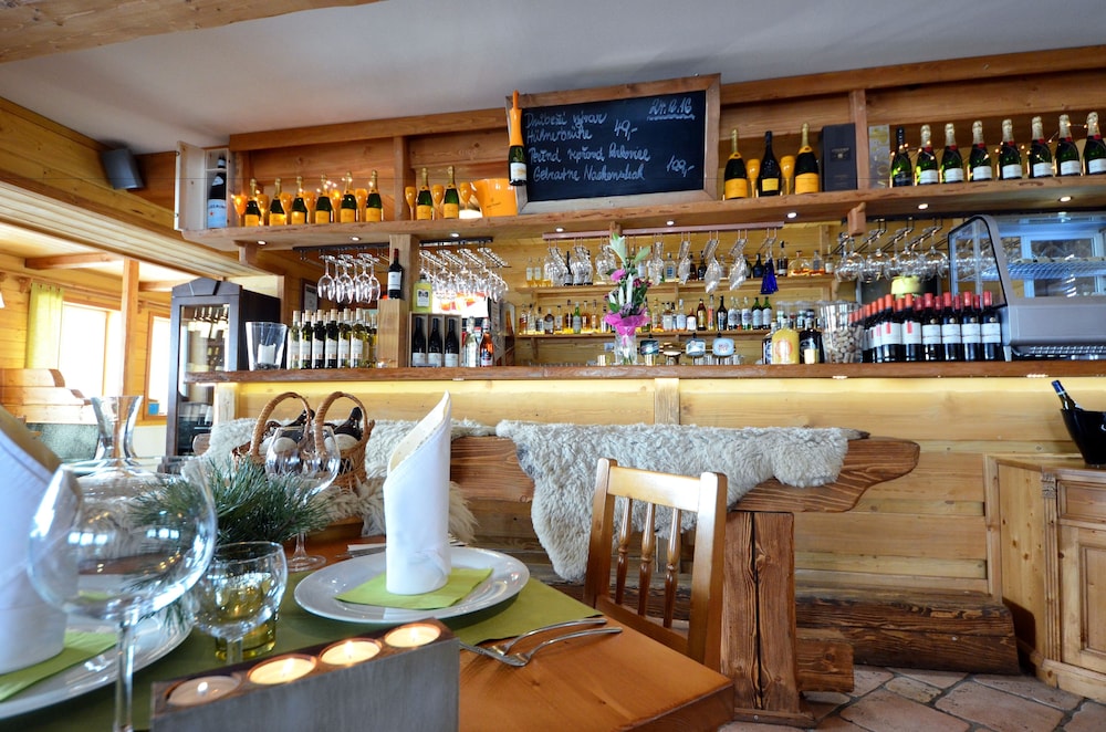 Olympie Hotel, Spindleruv Mlyn 38/60