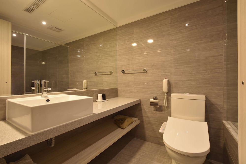 Green World Hotels Zhongxiao Taipei 45/50