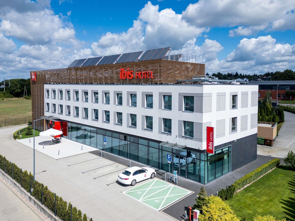 Ibis Poznan Polnoc 7/73