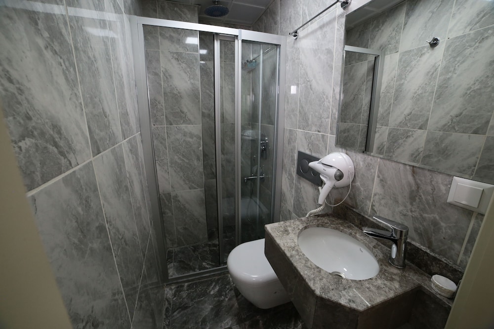 Taksim Diamond Hotel 45/46
