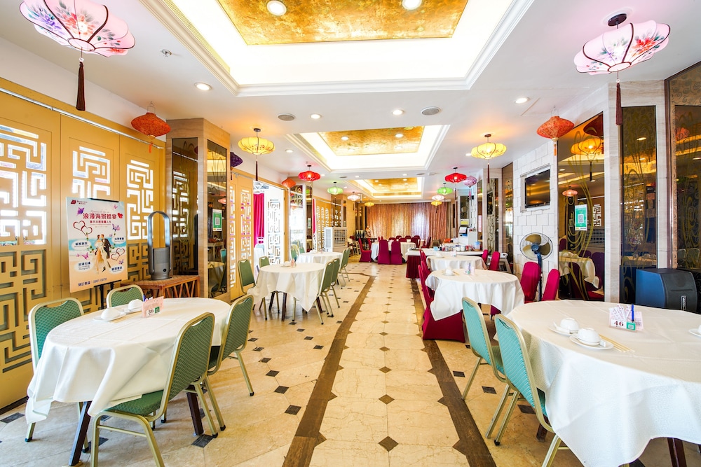Warwick Hotel Cheung Chau 38/48