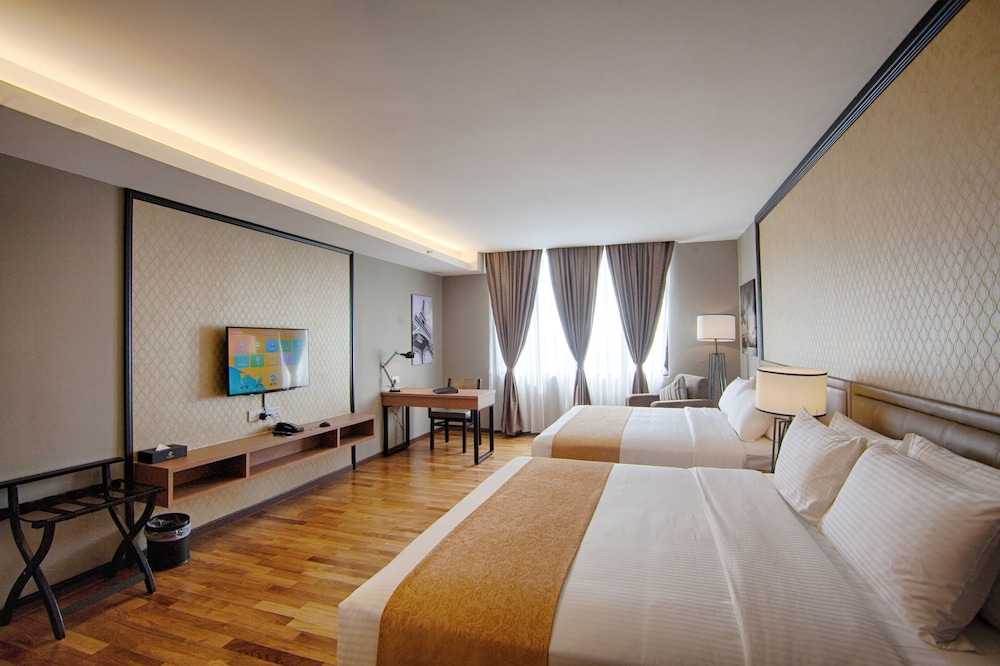 MILLESIME HOTEL 9/35