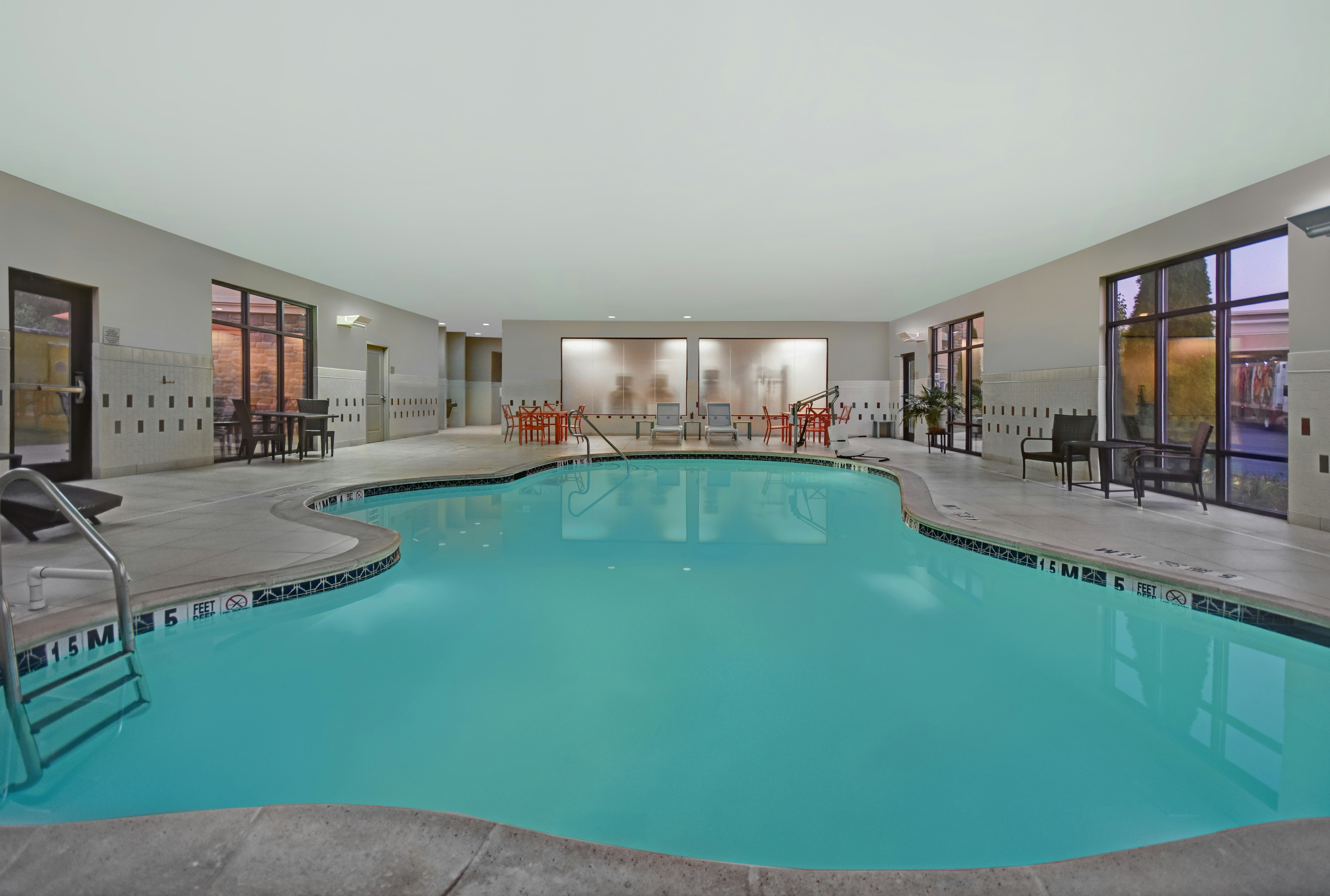 Hampton Inn And Suites Robbinsville 37/57