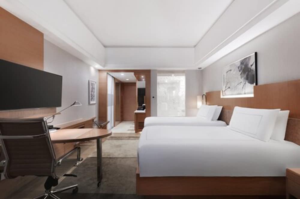 Swissotel Grand Shanghai 16/47