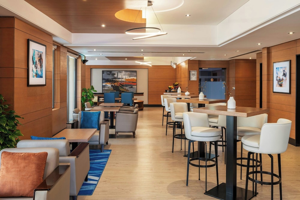 Sheraton The Walk, Dubai 33/48