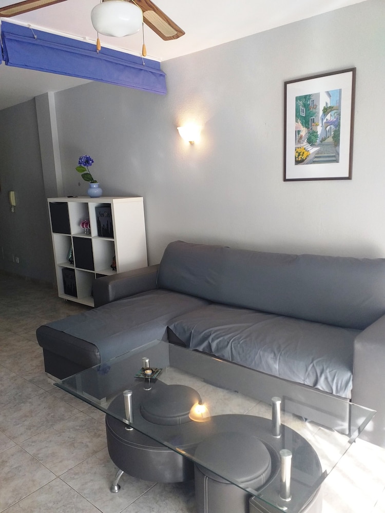 Rentalmar Ventura And Village Park Families Only 52/76