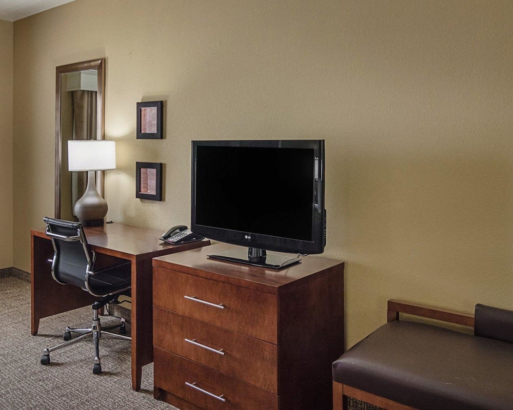 Comfort Inn Midland South I-20, TX 32/40