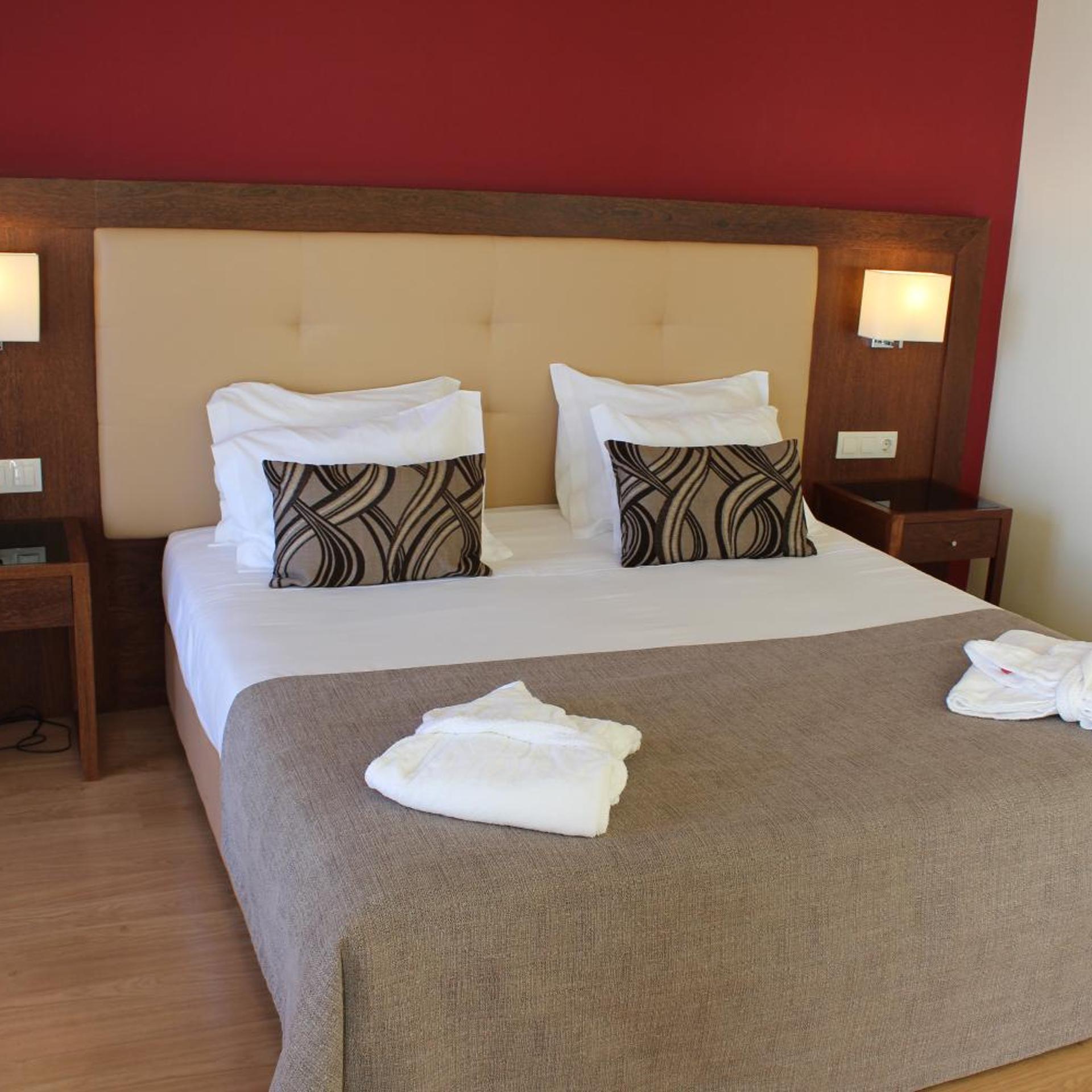 Room, Single, Pool Access