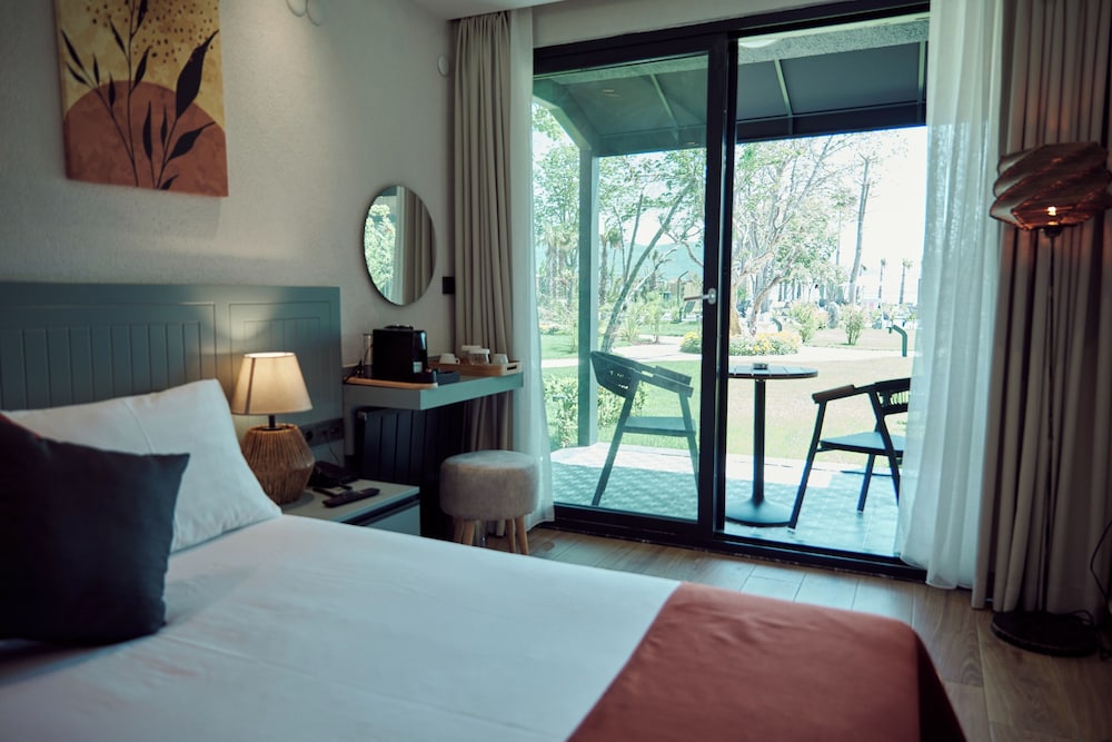 Parmos Otel 14/50