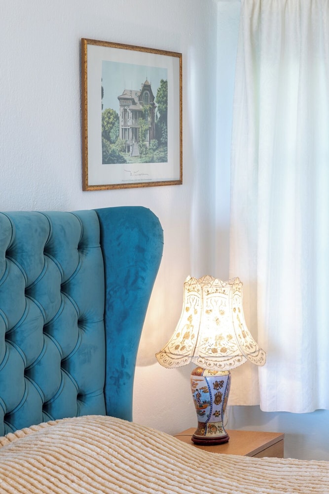 Assa Maris Beach Hotel 69/108