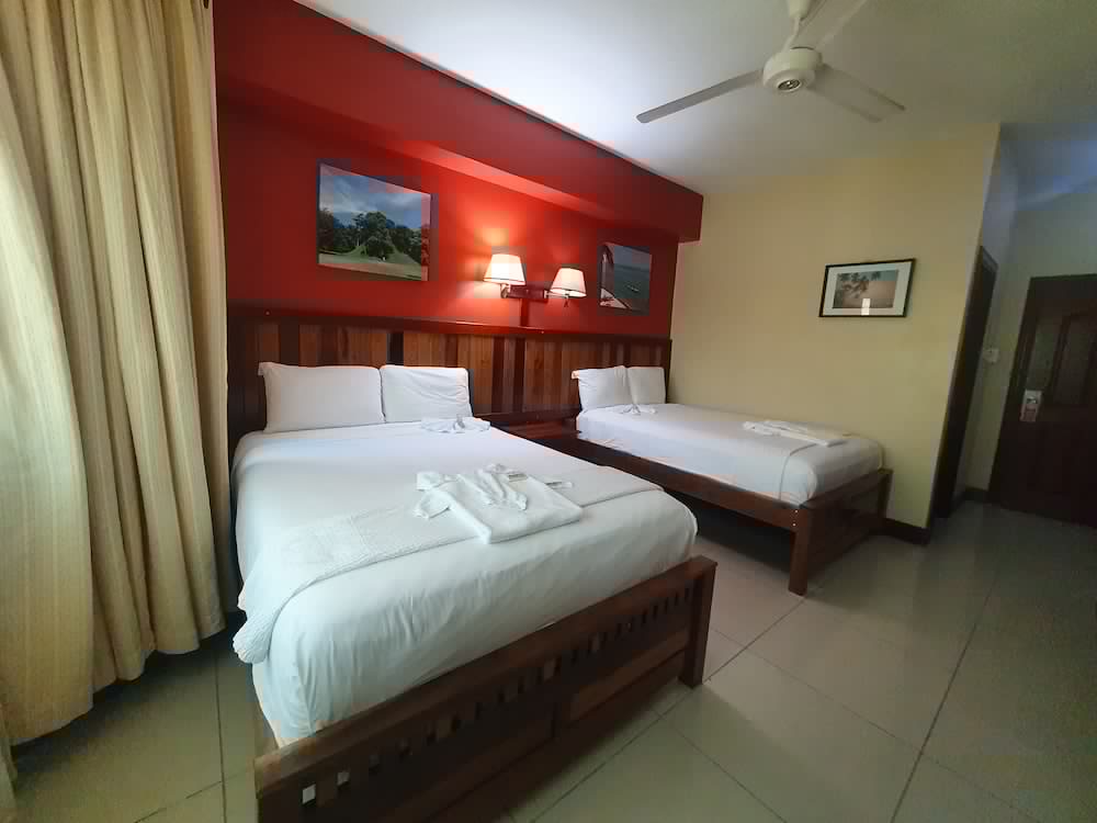 Caye Caulker Plaza Hotel 38/57