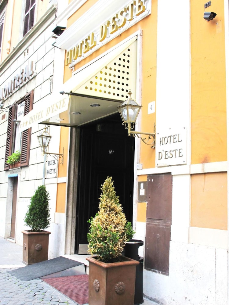 Hotel D'Este Rome (Hotel d'Este) 28/30