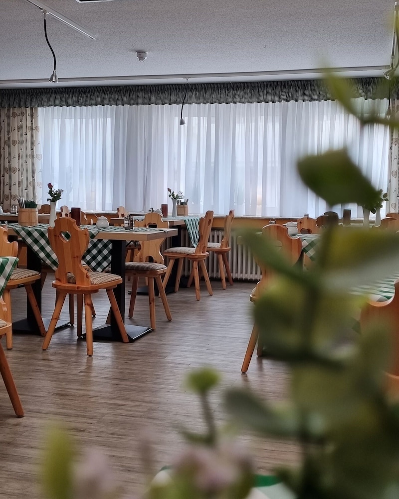 Hotel And Restaurant Edel Weiss Bremen 68/71