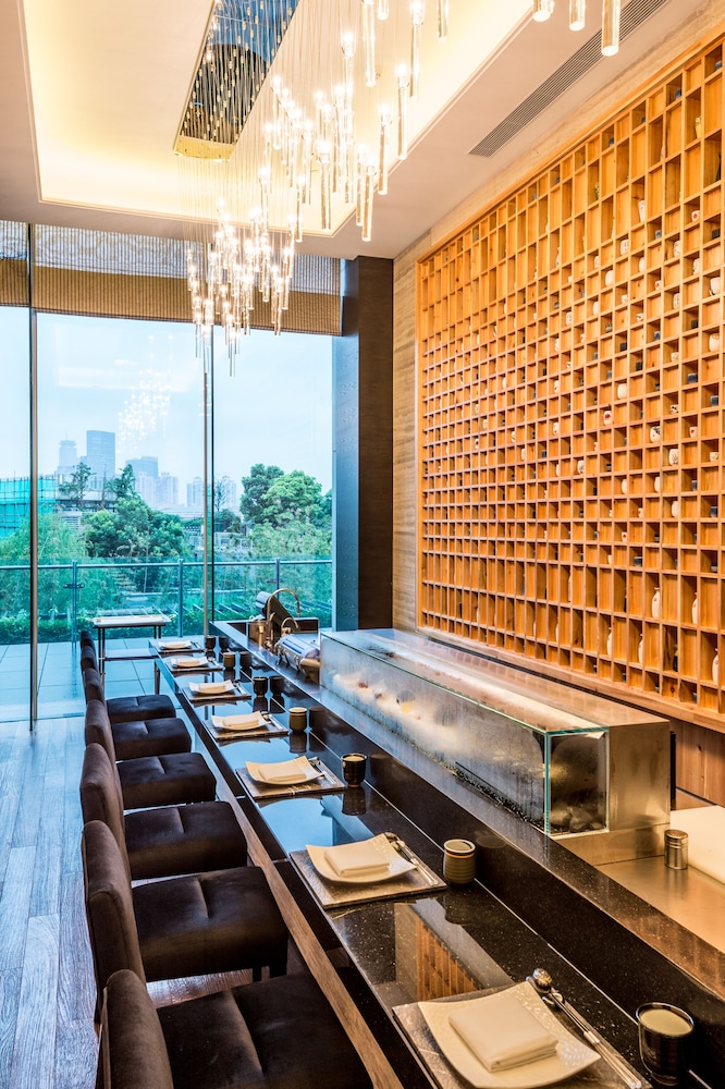 Banyan Tree Shanghai On The Bund Hotel 64/78