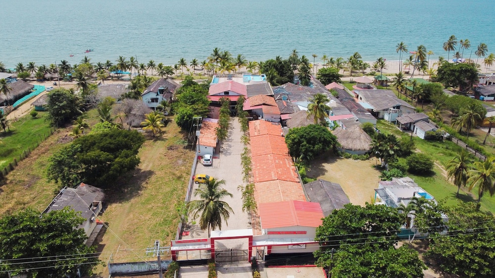 Hotel Playa Divina 50/58